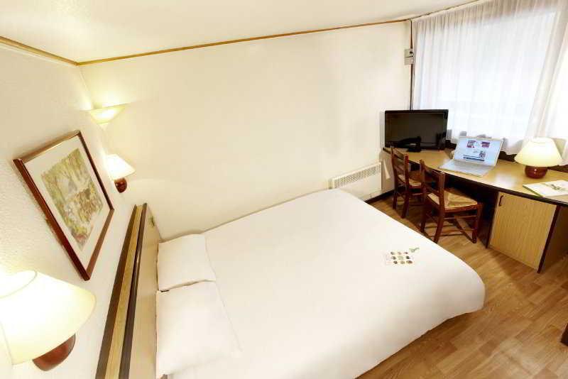 Kyriad Direct Marseille Ouest - Martigues Kültér fotó
